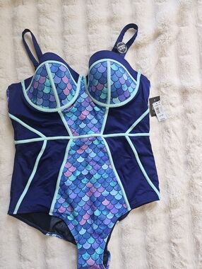 Torrid Womens Blue Mermaid-Print One-Piece Swimsuit